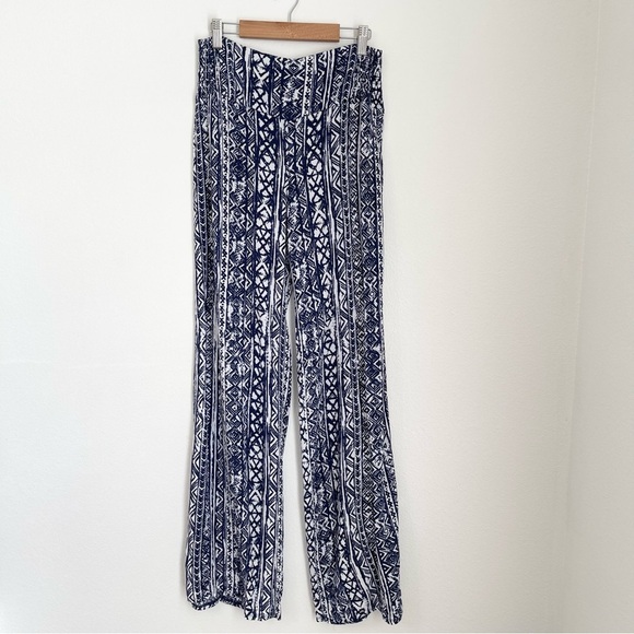 Three Dots Pants Blue White Tribal Aztec Smocked Waist  Wide Leg High Rise Sz S - Picture 3 of 13